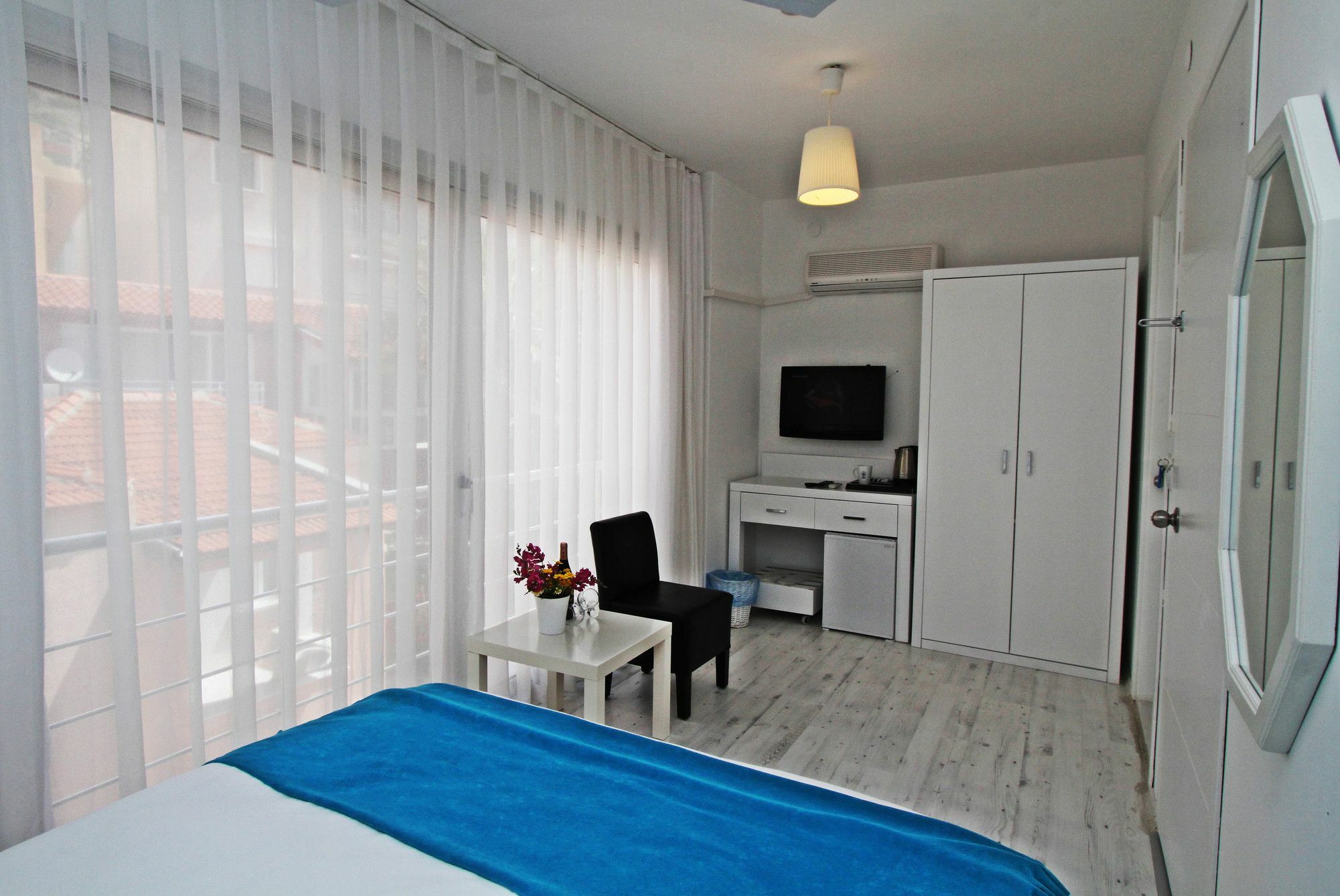 Larimar Boutique Hotel Çeşme Extérieur photo